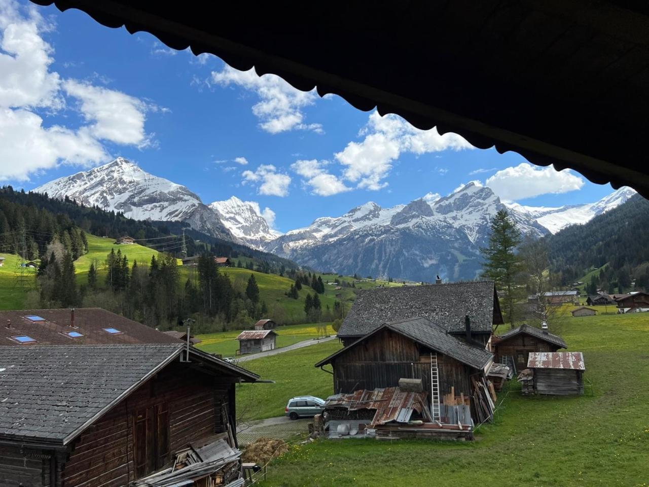 Beautiful Apartment With Stunning View Gsteig Exteriör bild